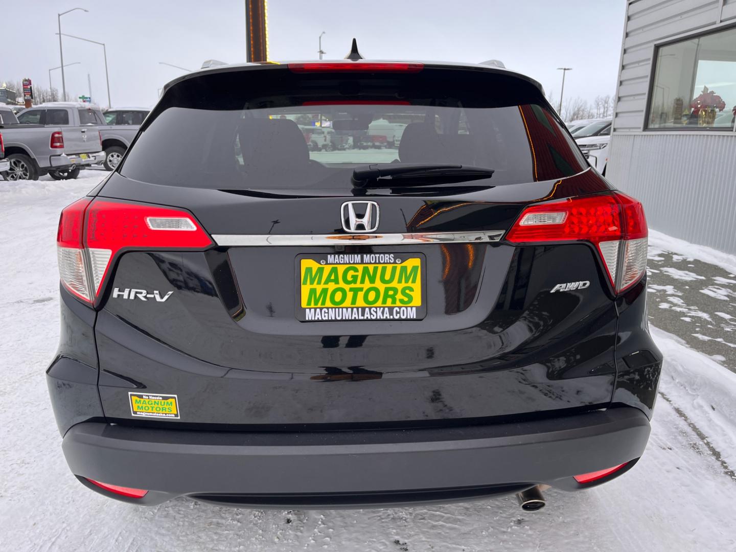 2022 Black /black Honda HR-V EX AWD (3CZRU6H57NM) with an 1.8L L4 DOHC 16V engine, CVT transmission, located at 1960 Industrial Drive, Wasilla, 99654, (907) 274-2277, 61.573475, -149.400146 - Photo#4